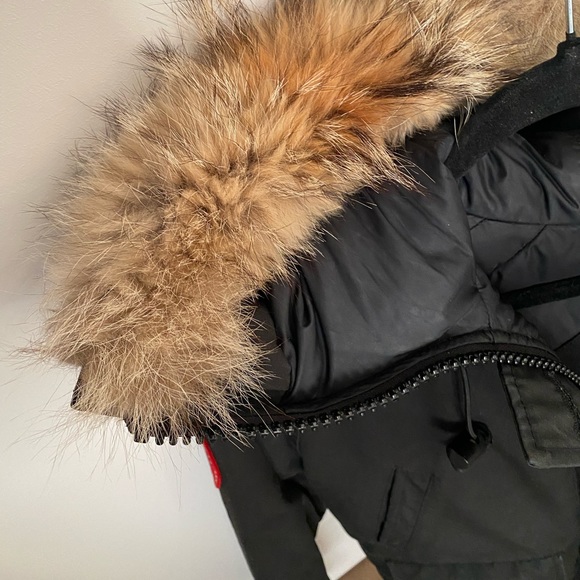 Canada Goose winter coat - Picture 3 of 7